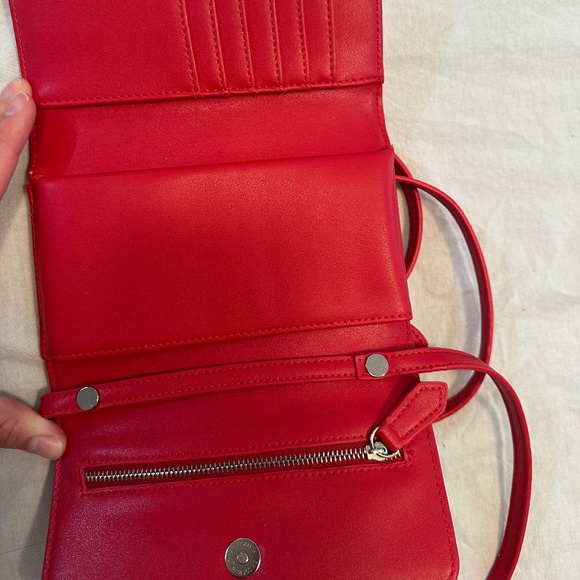 Urban Outfitters Phone Wallet Crossbody Bag - Picture 9 of 10